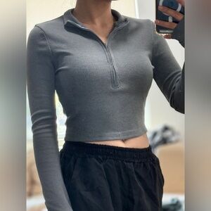 Fitted Grey Cropped Long Sleeve | Turtleneck